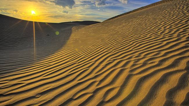 Desert Dune Sun HD