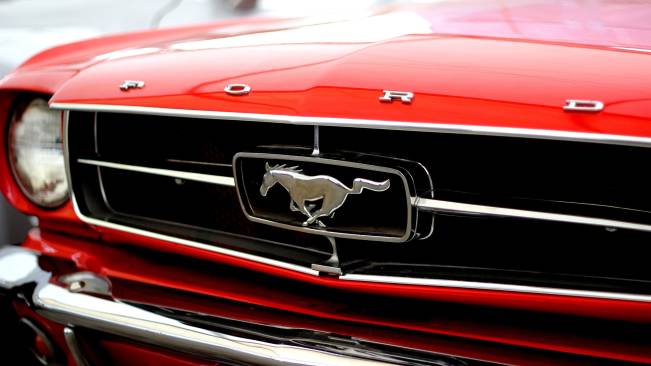 Ford Mustang Vermelho