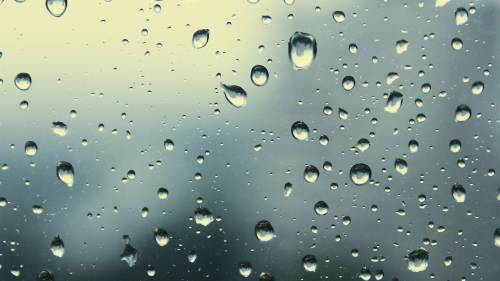 Gotas De Água No Vidro